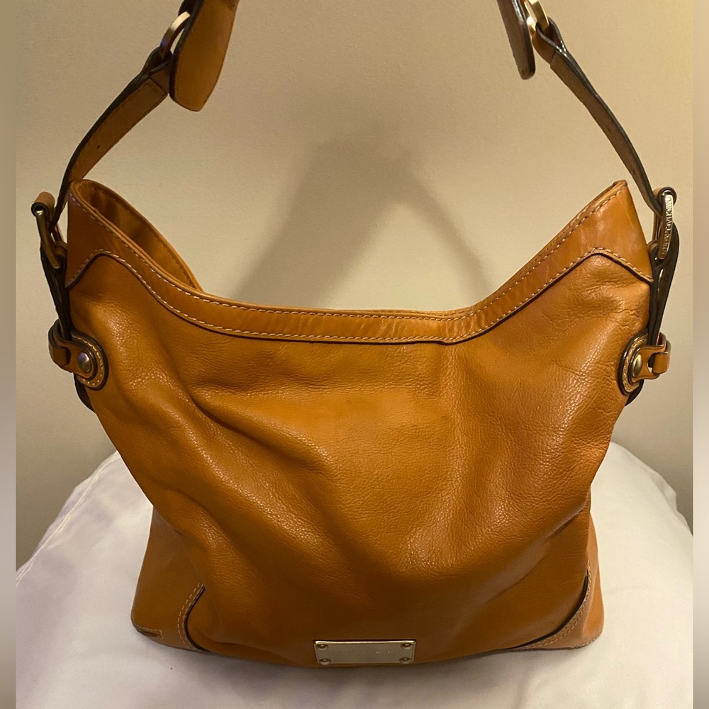Michael Kors tan leather bag perfect size some marks shown in the photos